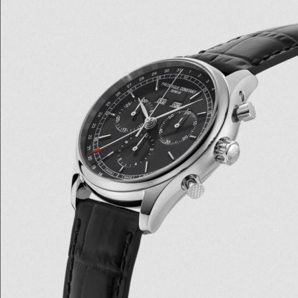 Classics QUARTZ CHRONOGRAPH TRIPLE CALENDAR